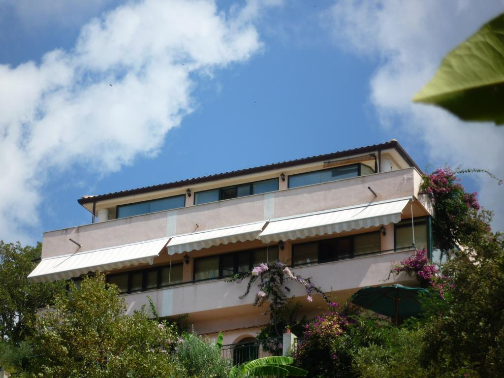 Villa Panthea Capo Vaticano Kamer foto