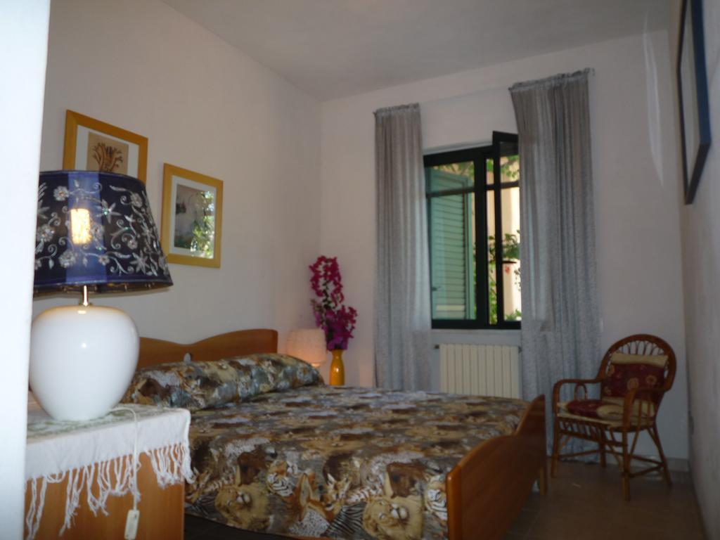 Villa Panthea Capo Vaticano Kamer foto