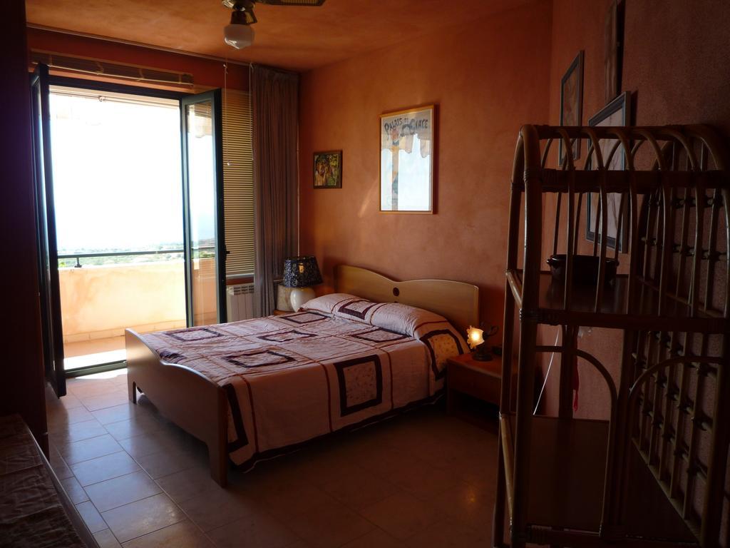 Villa Panthea Capo Vaticano Kamer foto