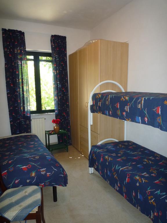 Villa Panthea Capo Vaticano Kamer foto